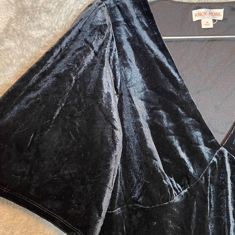 Knox Rose Women Size M Dark Coquette Whimsigoth Babydoll Soft Velvet Cropped Top - Picture 4 of 8